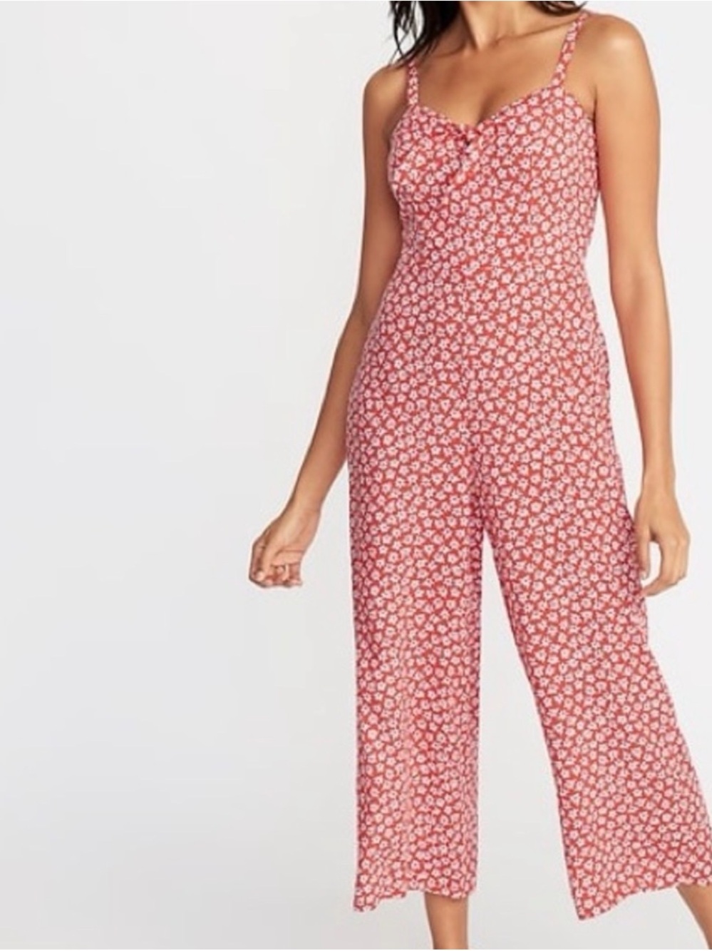 Old Navy Red Daisy Floral Cropped Jumpsuit Tie Front Wide Leg Romper Size Medium